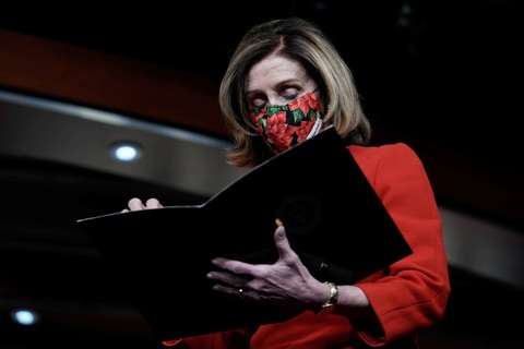 Vì sao ông Trump nói chủ tịch Hạ viện Pelosi ngưng dùng tỉ đô cho ‘thịt heo’? - Ảnh 1. Vì sao ông Trump nói chủ tịch Hạ viện Pelosi ngưng dùng tỉ đô cho ‘thịt heo’? - Ảnh 1.