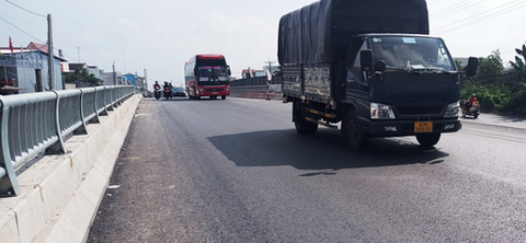Thông xe cầu Mỹ Quý và Rạch Miễu giải quyết kẹt xe trên quốc lộ 1 - Ảnh 2. Thông xe cầu Mỹ Quý và Rạch Miễu giải quyết kẹt xe trên quốc lộ 1 - Ảnh 2.