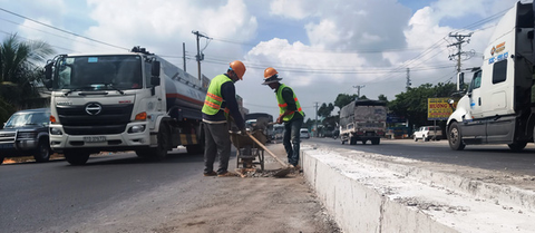 Thông xe cầu Mỹ Quý và Rạch Miễu giải quyết kẹt xe trên quốc lộ 1 - Ảnh 1. Thông xe cầu Mỹ Quý và Rạch Miễu giải quyết kẹt xe trên quốc lộ 1 - Ảnh 1.