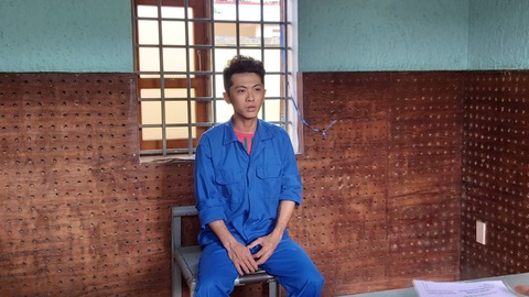Tạm giữ 8 thanh niên tham gia chém chết người vì mâu thuẫn - Ảnh 1. Tạm giữ 8 thanh niên tham gia chém chết người vì mâu thuẫn - Ảnh 1.
