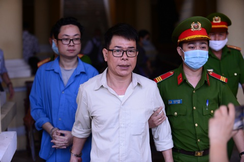 Vụ cựu phó chánh án quận 4: Chỉ chủ sở hữu mới có quyền về chỗ ở hợp pháp - Ảnh 2. Vụ cựu phó chánh án quận 4: Chỉ chủ sở hữu mới có quyền về chỗ ở hợp pháp - Ảnh 2.