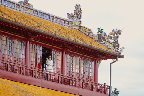 Gái già lắm chiêu V: Phim 2 triệu USD quay ở Cung An Định, Đại Nội Huế - Ảnh 3. Gái già lắm chiêu V: Phim 2 triệu USD quay ở Cung An Định, Đại Nội Huế - Ảnh 3.