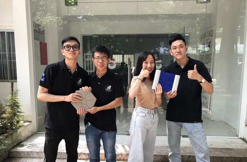Làm gạch từ rác thải nhựa - Ảnh 1. Làm gạch từ rác thải nhựa - Ảnh 1.