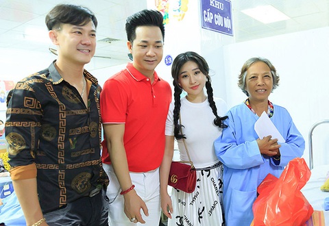 Vân Quang Long qua đời: Nhớ người em hiền lành, chịu khó - Cuộc sống thật vô thường! - Ảnh 2. Vân Quang Long qua đời: Nhớ người em hiền lành, chịu khó - Cuộc sống thật vô thường! - Ảnh 2.