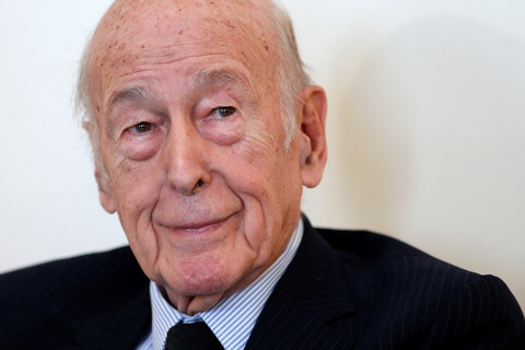 Cựu tổng thống Pháp Valery Giscard d’Estaing qua đời vì COVID-19 - Ảnh 1. Cựu tổng thống Pháp Valery Giscard d’Estaing qua đời vì COVID-19 - Ảnh 1.