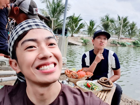 YouTube 2020: Dấu ấn của giới game streamer và lời xin lỗi vì văng tục - Ảnh 3. YouTube 2020: Dấu ấn của giới game streamer và lời xin lỗi vì văng tục - Ảnh 3.