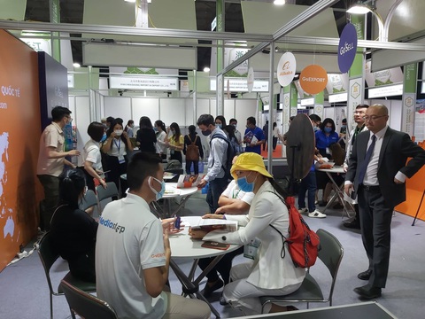 Hội chợ Vietnam Expo 2020 kết hợp giữa gian hàng trực tuyến và trực tiếp - Ảnh 1. Hội chợ Vietnam Expo 2020 kết hợp giữa gian hàng trực tuyến và trực tiếp - Ảnh 1.