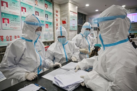 CDC Trung Quốc: Số ca nhiễm COVID-19 ở Vũ Hán có thể cao gấp 10 lần - Ảnh 1. CDC Trung Quốc: Số ca nhiễm COVID-19 ở Vũ Hán có thể cao gấp 10 lần - Ảnh 1.