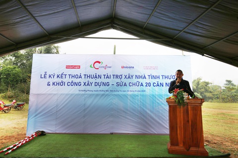 Coteccons khởi công xây dựng và sửa chữa nhà cho người dân sau bão lũ - Ảnh 4. Coteccons khởi công xây dựng và sửa chữa nhà cho người dân sau bão lũ - Ảnh 4.