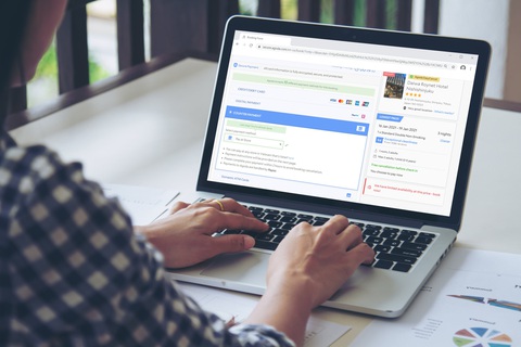 Đặt phòng online, du khách có thể thanh toán tại cửa hàng tiện lợi - Ảnh 1. Đặt phòng online, du khách có thể thanh toán tại cửa hàng tiện lợi - Ảnh 1.