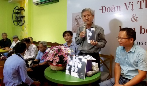 Bạn bè chung tay thực hiện tập thơ Đoàn Vị Thượng trong lúc nhà thơ lâm trọng bệnh - Ảnh 1. Bạn bè chung tay thực hiện tập thơ Đoàn Vị Thượng trong lúc nhà thơ lâm trọng bệnh - Ảnh 1.