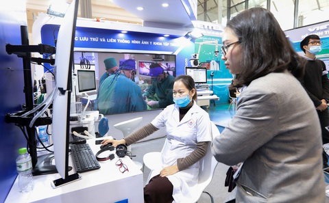 Chuyển đổi số để thay đổi thói quen, suy nghĩ, cách làm trong y tế - Ảnh 2. Chuyển đổi số để thay đổi thói quen, suy nghĩ, cách làm trong y tế - Ảnh 2.