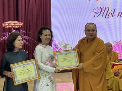 Cầu siêu cho 35 chiến sĩ gặp nạn ở Quảng Trị, Thừa Thiên Huế - Ảnh 2. Cầu siêu cho 35 chiến sĩ gặp nạn ở Quảng Trị, Thừa Thiên Huế - Ảnh 2.