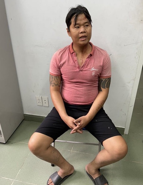 Bắt 1 người liên quan vụ đâm chém làm 3 người chết ở Bình Dương - Ảnh 1. Bắt 1 người liên quan vụ đâm chém làm 3 người chết ở Bình Dương - Ảnh 1.