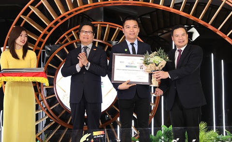 Herbalife Việt Nam tiếp tục được VCCI vinh danh Doanh nghiệp Bền vững 2020 - Ảnh 3. Herbalife Việt Nam tiếp tục được VCCI vinh danh Doanh nghiệp Bền vững 2020 - Ảnh 3.