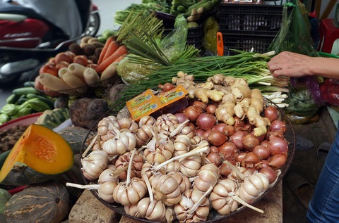 Tháo gỡ vụ gừng, tỏi, rau thơm thành dược liệu - Ảnh 1. Tháo gỡ vụ gừng, tỏi, rau thơm thành dược liệu - Ảnh 1.