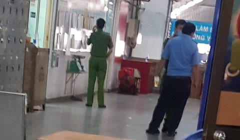 Trưởng ban quản lý chợ Kim Biên bị bảo vệ đâm chết tại nơi làm việc - Ảnh 1. Trưởng ban quản lý chợ Kim Biên bị bảo vệ đâm chết tại nơi làm việc - Ảnh 1.