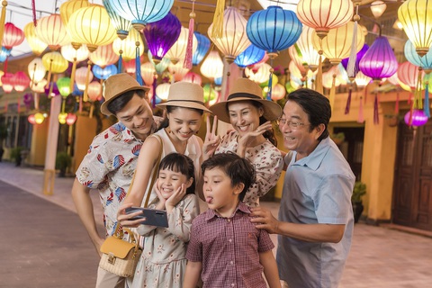 Vinpearl Golf đồng hành cùng CNN quảng bá du lịch Việt Nam - Ảnh 8. Vinpearl Golf đồng hành cùng CNN quảng bá du lịch Việt Nam - Ảnh 8.