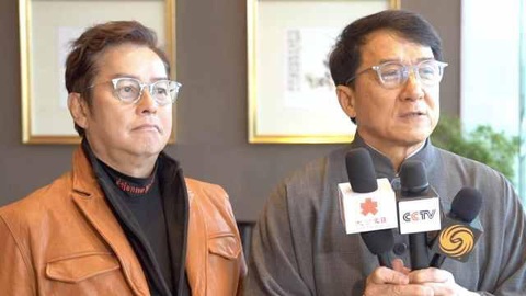 Thành Long, Lê Minh, Tiêu Á Hiên… đi hát tụ điểm bình dân kiếm cơm - Ảnh 5. Thành Long, Lê Minh, Tiêu Á Hiên… đi hát tụ điểm bình dân kiếm cơm - Ảnh 5.