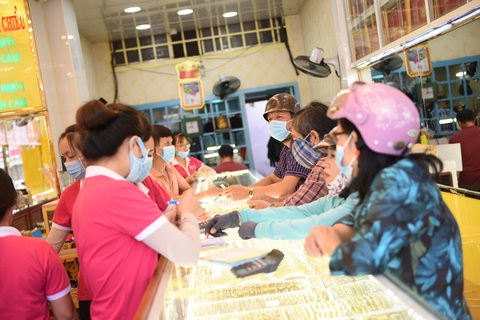 Tuần tới giá vàng thế giới liệu có tăng tiếp? - Ảnh 1. Tuần tới giá vàng thế giới liệu có tăng tiếp? - Ảnh 1.