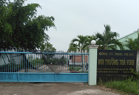 Vụ ném bom bia khủng bố: Tòa vừa trả hồ sơ, đương sự liên tục bị tấn công - Ảnh 2. Vụ ném bom bia khủng bố: Tòa vừa trả hồ sơ, đương sự liên tục bị tấn công - Ảnh 2.