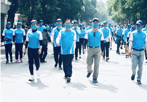 Sacombank khởi động chặng 3 Những bước chân vì cộng đồng - Ảnh 1. Sacombank khởi động chặng 3 Những bước chân vì cộng đồng - Ảnh 1.