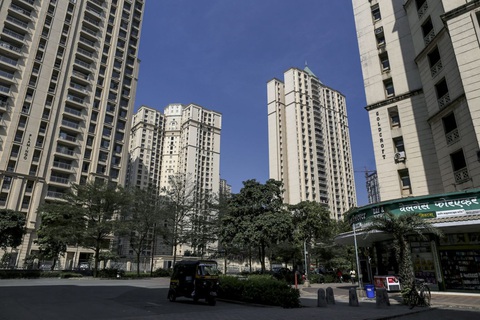 Nhờ COVID-19, giá nhà trở lại trong tầm tay của nhiều người - Ảnh 1. Nhờ COVID-19, giá nhà trở lại trong tầm tay của nhiều người - Ảnh 1.