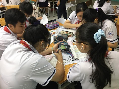 TP.HCM: Học sinh ngồi giãn cách, không kiểm tra học kỳ 1 ngày Giáng sinh - Ảnh 1. TP.HCM: Học sinh ngồi giãn cách, không kiểm tra học kỳ 1 ngày Giáng sinh - Ảnh 1.