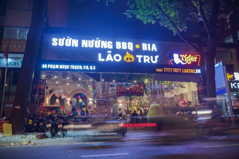 Ngất ngây tại đại hội thịt nướng ở Sài Gòn - Ảnh 1. Ngất ngây tại đại hội thịt nướng ở Sài Gòn - Ảnh 1.