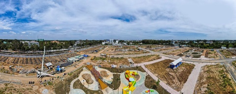 TNR Amaluna khánh thành Công viên Pha lê - Crystal Children Park - Ảnh 3. TNR Amaluna khánh thành Công viên Pha lê - Crystal Children Park - Ảnh 3.