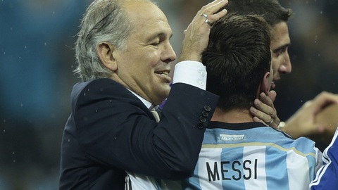 HLV Sabella từng đưa Messi và Argentina vào chung kết World Cup 2014 qua đời - Ảnh 1. HLV Sabella từng đưa Messi và Argentina vào chung kết World Cup 2014 qua đời - Ảnh 1.