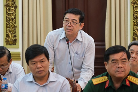 TP.HCM không thiếu khẩu trang y tế, doanh nghiệp cam kết bán đúng giá - Ảnh 1. TP.HCM không thiếu khẩu trang y tế, doanh nghiệp cam kết bán đúng giá - Ảnh 1.