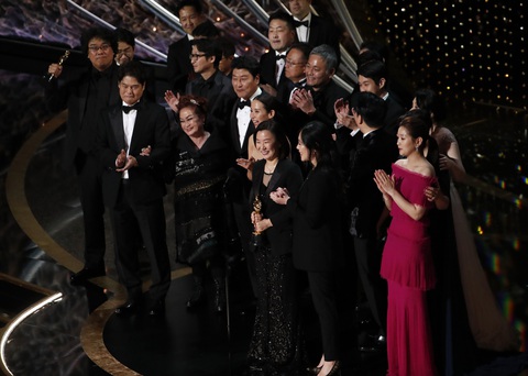 Điện ảnh châu Á - ngôi sao đang lên của giải Oscar - Ảnh 4. Điện ảnh châu Á - ngôi sao đang lên của giải Oscar - Ảnh 4.
