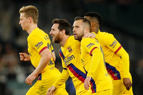 Messi lập hat-trick kiến tạo giúp Barca chật vật ngược dòng trước Real Betis - Ảnh 4. Messi lập hat-trick kiến tạo giúp Barca chật vật ngược dòng trước Real Betis - Ảnh 4.