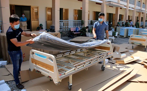 TP.HCM tất bật phòng chống dịch - Ảnh 1. TP.HCM tất bật phòng chống dịch - Ảnh 1.