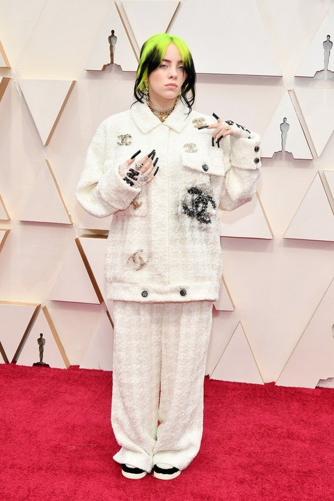 Lộng lẫy dàn sao danh giá nhất thế giới đổ về thảm đỏ Oscar 2020 - Ảnh 12. Lộng lẫy dàn sao danh giá nhất thế giới đổ về thảm đỏ Oscar 2020 - Ảnh 12.