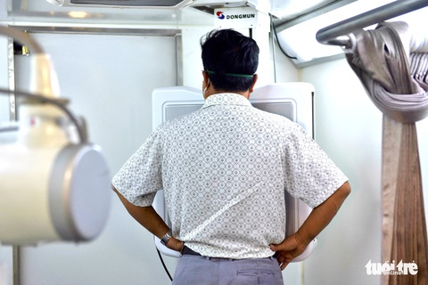 Bệnh viện dã chiến tại TP.HCM chính thức hoạt động - Ảnh 9. Bệnh viện dã chiến tại TP.HCM chính thức hoạt động - Ảnh 9.
