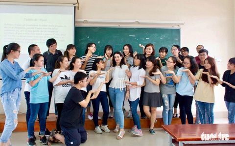 Dường như Việt Nam chọn tôi - Ảnh 1. Dường như Việt Nam chọn tôi - Ảnh 1.