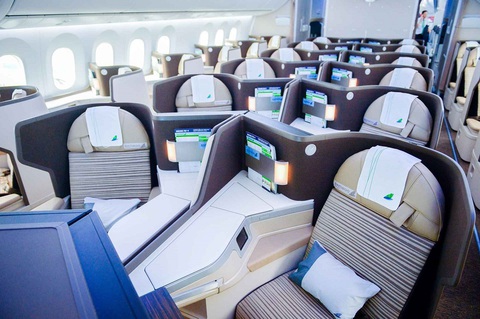 Bamboo Airways tăng tần suất bay Hà Nội - TP HCM lên tới 36 chuyến/ngày từ 15/2 - Ảnh 2. Bamboo Airways tăng tần suất bay Hà Nội - TP HCM lên tới 36 chuyến/ngày từ 15/2 - Ảnh 2.
