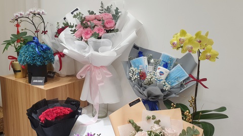 Quà Valentine thời corona: Phải khỏe mạnh mới có sức để yêu em - Ảnh 2. Quà Valentine thời corona: Phải khỏe mạnh mới có sức để yêu em - Ảnh 2.