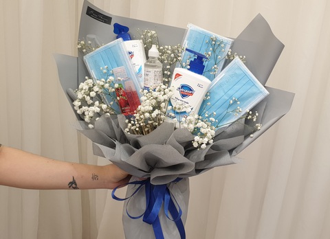 Quà Valentine thời corona: Phải khỏe mạnh mới có sức để yêu em - Ảnh 3. Quà Valentine thời corona: Phải khỏe mạnh mới có sức để yêu em - Ảnh 3.