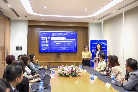 Kết quả quay số trúng thưởng chương trình Tiến vào Kỷ nguyên số cùng Chubb Life - Ảnh 5. Kết quả quay số trúng thưởng chương trình Tiến vào Kỷ nguyên số cùng Chubb Life - Ảnh 5.