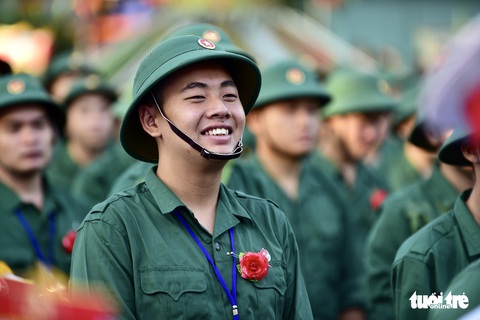 Hơn 4.000 thanh niên TP.HCM lên đường tòng quân - Ảnh 1. Hơn 4.000 thanh niên TP.HCM lên đường tòng quân - Ảnh 1.