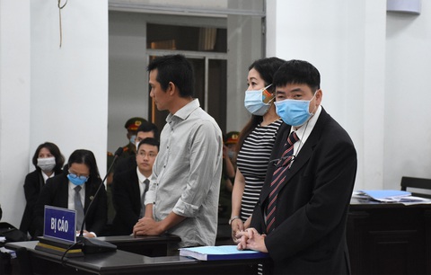 LS Trần Vũ Hải đề nghị hoãn phiên tòa vì lo ngại virus corona - Ảnh 1. LS Trần Vũ Hải đề nghị hoãn phiên tòa vì lo ngại virus corona - Ảnh 1.