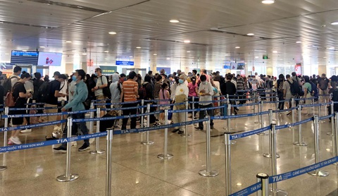 Vietnam Airlines rao cho thuê máy bay, hàng không thiệt hại 10.000 tỉ mới chỉ ban đầu - Ảnh 1. Vietnam Airlines rao cho thuê máy bay, hàng không thiệt hại 10.000 tỉ mới chỉ ban đầu - Ảnh 1.