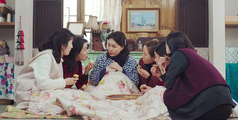 Ngoài Son Ye Jin, Hyun Bin, dàn nhân vật phụ cũng làm nên sức sống cho Hạ cánh nơi anh - Ảnh 3. Ngoài Son Ye Jin, Hyun Bin, dàn nhân vật phụ cũng làm nên sức sống cho Hạ cánh nơi anh - Ảnh 3.