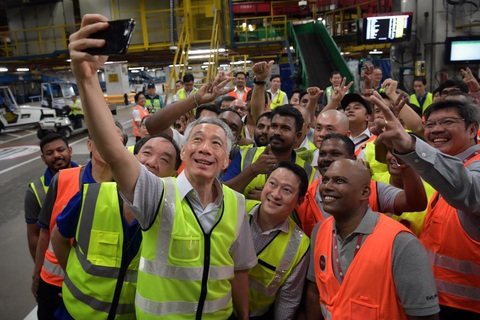 Thủ tướng Singapore thừa nhận khả năng suy thoái kinh tế, khó giải quyết nhanh COVID-19 - Ảnh 1. Thủ tướng Singapore thừa nhận khả năng suy thoái kinh tế, khó giải quyết nhanh COVID-19 - Ảnh 1.