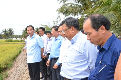 Từ nhỏ giờ chưa thấy đợt mặn nào khủng khiếp vầy - Ảnh 6. Từ nhỏ giờ chưa thấy đợt mặn nào khủng khiếp vầy - Ảnh 6.