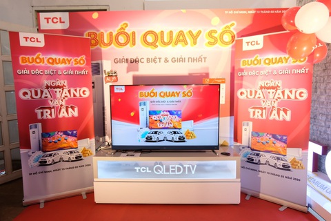 TCL tổ chức quay số chương trình ‘ngàn quà tặng – vạn tri ân’ - Ảnh 1. TCL tổ chức quay số chương trình ‘ngàn quà tặng – vạn tri ân’ - Ảnh 1.