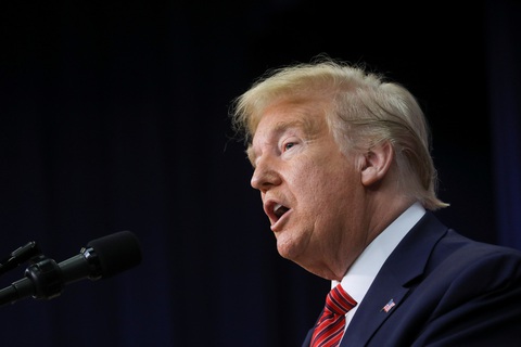 Ông Trump cảm ơn Campuchia đã nhận con thuyền không bến Westerdam - Ảnh 1. Ông Trump cảm ơn Campuchia đã nhận con thuyền không bến Westerdam - Ảnh 1.